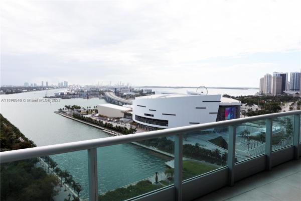 900 Biscayne Bay, 900 Biscayne Blvd #2107, Miami, Florida 33132, image 2