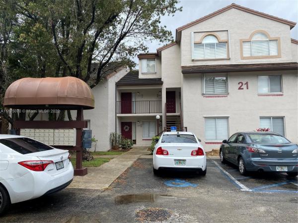 Parc Vista, 14008 SW 91st Ter #14008, The Hammocks, Florida 33186, image 1