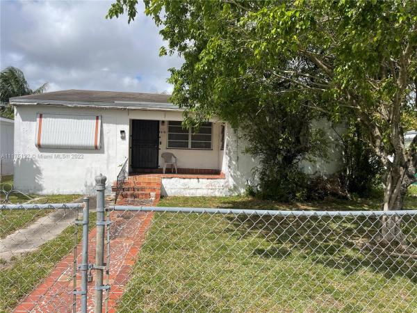 Home Owners Paradise, 2915 NW 49th St, Brownsville, Florida 33142, image 1
