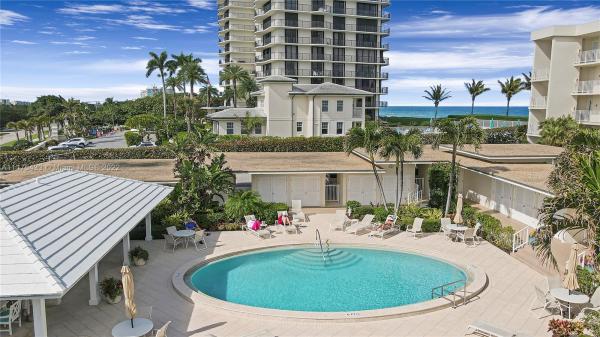 Island House Northeast, 350 Beach Rd #305, Tequesta, Florida 33469, image 1
