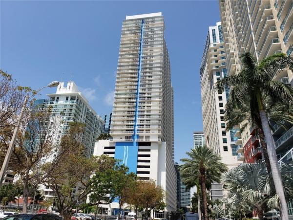 The Club At Brickell Bay, Miami, Florida 33131, image 2