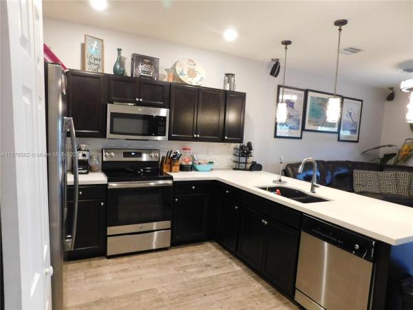 Artesa At Coco Palm Estates, 11528 SW 250th St #11528, Princeton, Florida 33032, image 2