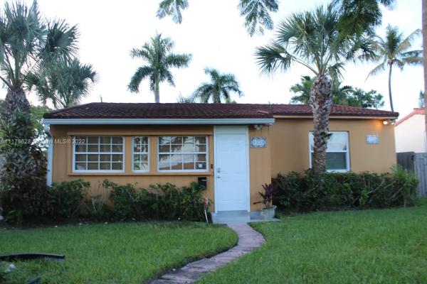 Sunset Trails, 1539 Moffett St, Hollywood, Florida 33020, image 2