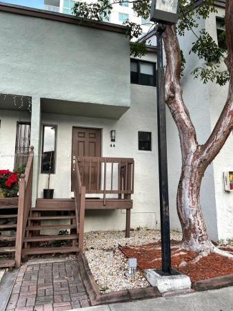 River Club Townhouse, 1901 NW S River Dr #44, Miami, Florida 33125, image 2