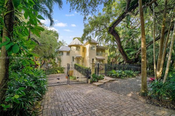 Coconut Grove Park, 3637 Poinciana Ave, Miami, Florida 33133, image 1