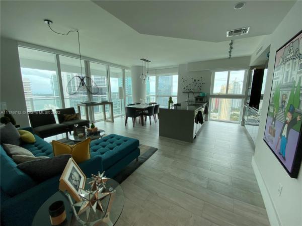 The Bond On Brickell, 1080 Brickell Ave #3400, Miami, Florida 33131, image 2