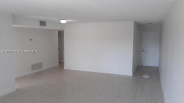 Lakeside Manor North, 5900 NW 17th Pl #109, Sunrise, Florida 33313, image 1