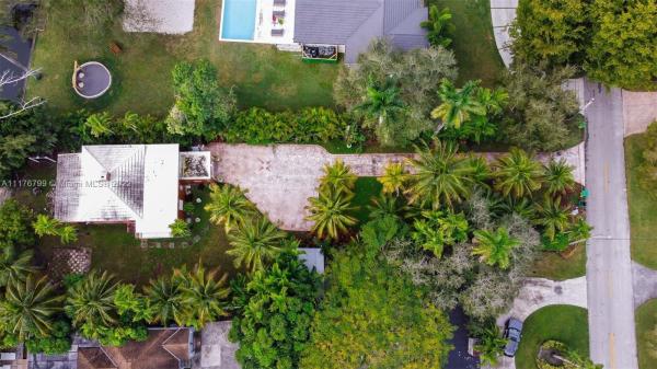 River Estates, 24 NW 86th St, El Portal, Florida 33150, image 1