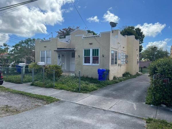 Glenroyal, 2370 NW Flagler Ter, Miami, Florida 33125, image 1
