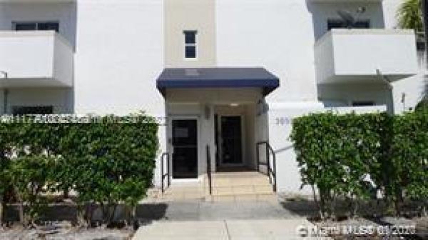Grove Palms, 3051 SW 27th Ave #402, Miami, Florida 33133, image 2