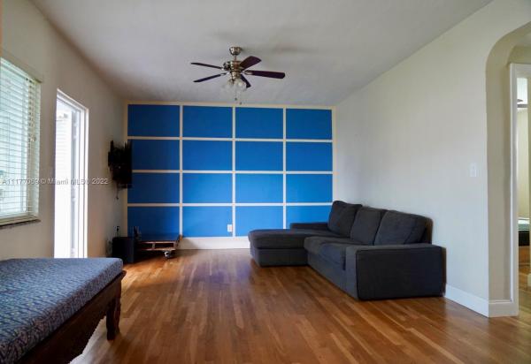Island Point South, 7207 Bay Dr #27, Miami Beach, Florida 33141, image 1