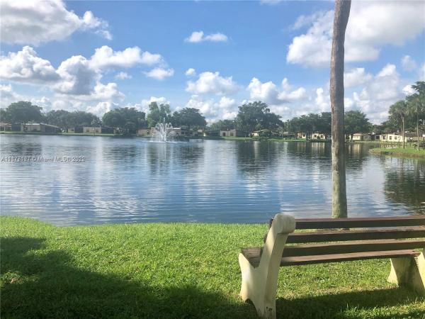 Villas At Carriage Hills, 250 Gate Rd #256, Hollywood, Florida 33024, image 1