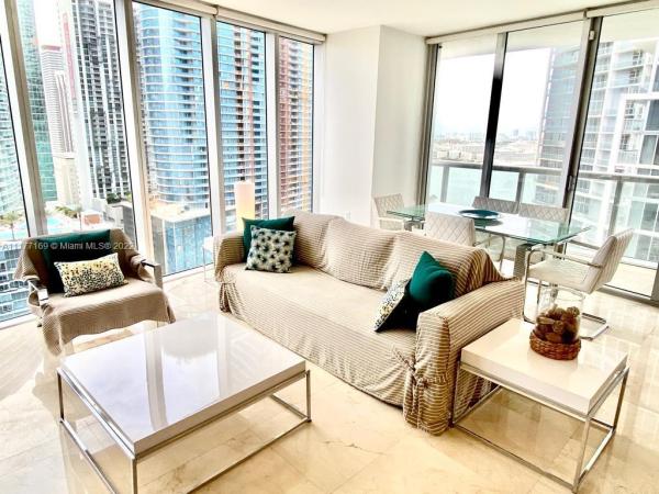 Icon Brickell Tower 3, 485 Brickell Ave #2702, Miami, Florida 33131, image 2