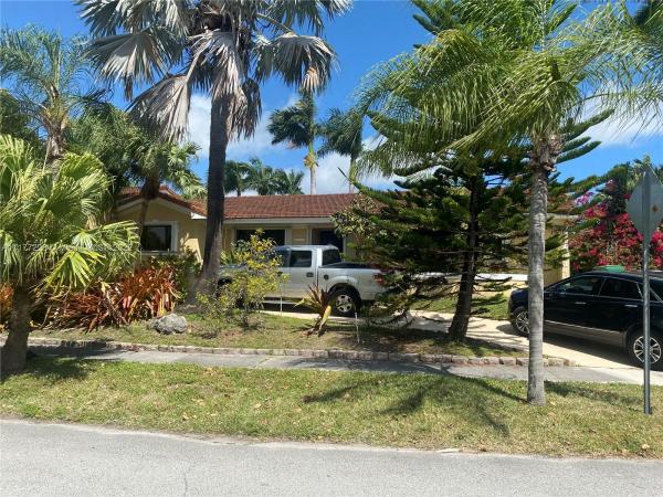 Old Cutler Common, 21405 SW 97th Pl, Cutler Bay, Florida 33189, image 1