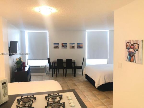 The Hampton On Washington Ave, Miami Beach, Florida 33139, image 1