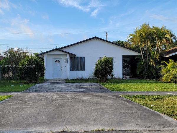 Carroll Villa, 725 NW 6th St, Florida City, Florida 33034, image 2