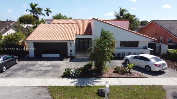 Poinciana Estates, 9230 SW 11th St, Westchester, Florida 33174, image 2