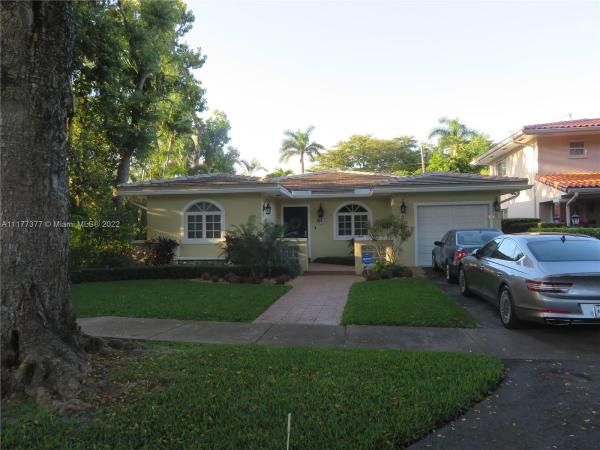 Coral Gables Country Club, 1517 Saragossa Ave, Coral Gables, Florida 33134, image 2