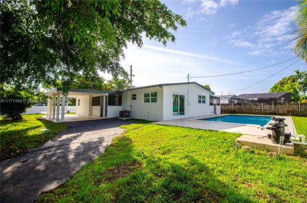 Miller Heights, 4800 SW 87th Ave, Olympia Heights, Florida 33165, image 2