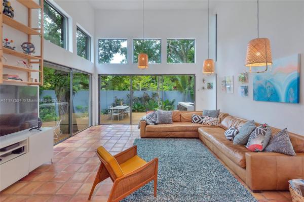 Kumquat Village, 4004 KUMQUAT AVE, Miami, Florida 33133, image 2