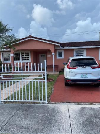 Gueval, 12525 SW 189th St, South Miami Heights, Florida 33177, image 2