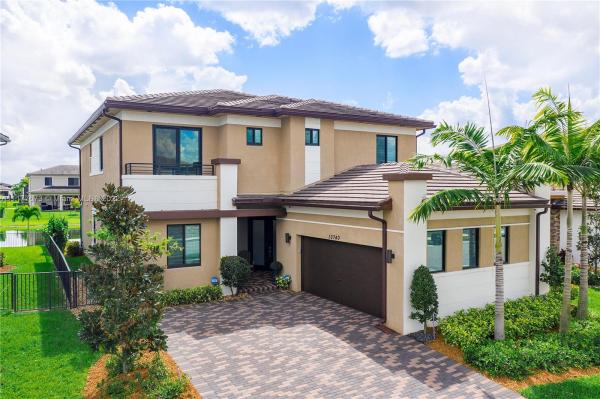 Triple Ranch, 10740 Vista Ter, Coral Springs, Florida 33076, image 1
