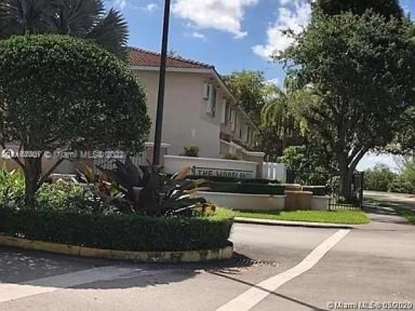 Kendale Lakes No HOA, 13880 SW 64th St #13880, Kendale Lakes, Florida 33183, image 1