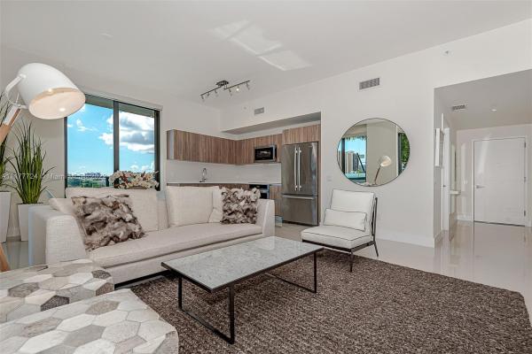 Aventura Parksquare Residences, 2960 NE 207th St #517, Aventura, Florida 33180, image 2