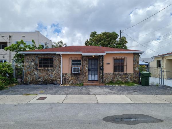 Bryan Park, Miami, Florida 33145, image 1