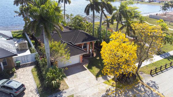 3333 SW 156th Ct, Unincorporated Dade County, Florida 33185, image 2