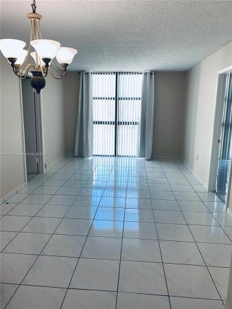 International Towers, 2055 SW 122nd Ave #301, Tamiami, Florida 33175, image 1