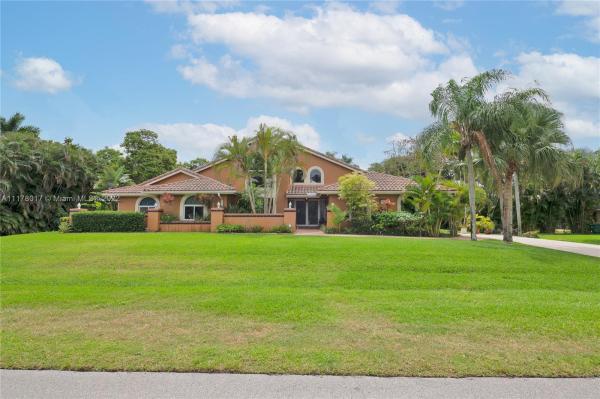 Plantation Acres, 11400 SW 3rd St, Plantation, Florida 33325, image 2