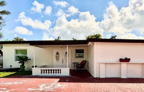 Lakeview Terrace, 2100 NW 135th St, Westview, Florida 33167, image 1