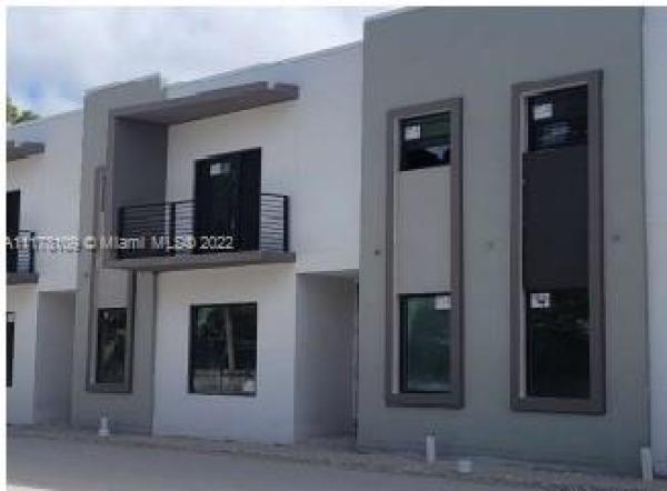Leisure Townhouses, 211 SE 4th St #2, Hallandale Beach, Florida 33009, image 1
