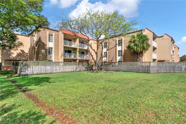 Doral Gardens 2, 4800 NW 79th Ave #303, Doral, Florida 33166, image 2
