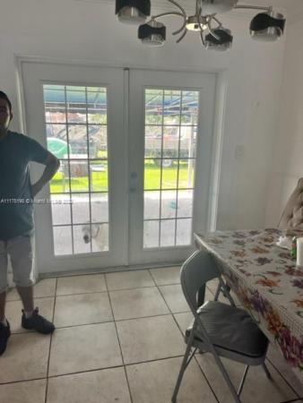 Newport, 960 NW 11th St, Homestead, Florida 33030, image 2