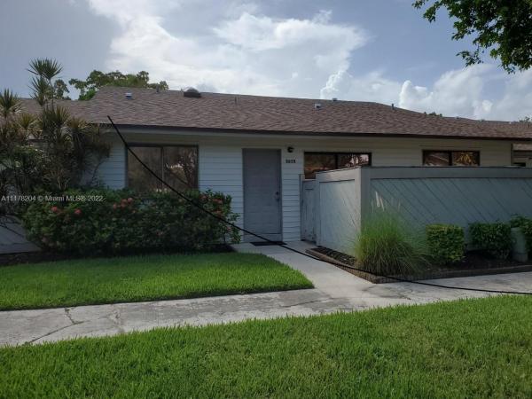 Nob Hill At Welleby, 3635 NW 99th Ter #8B, Sunrise, Florida 33351, image 2