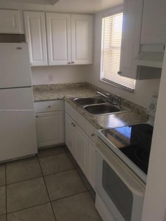 Courts At Oakland Park, 101 NE 41st St #E83, Oakland Park, Florida 33334, image 1