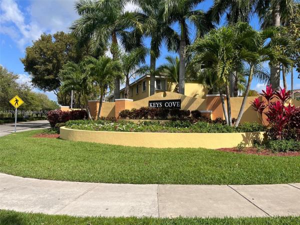 Shoma Townhomes At Keys Cove, 2847 SE 15th Rd #80, Homestead, Florida 33035, image 2