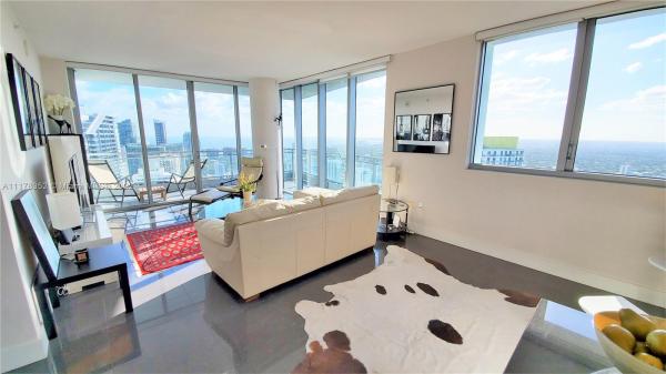 Mint At Riverfront, 92 SW 3rd St #5005, Miami, Florida 33130, image 2