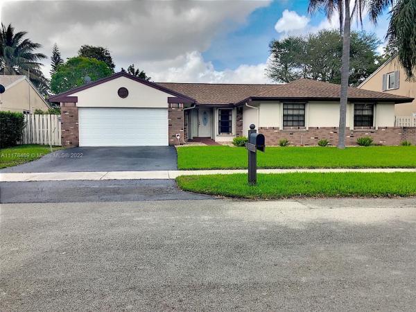 Shenandoah, 601 Lexington Ave, Davie, Florida 33325, image 2