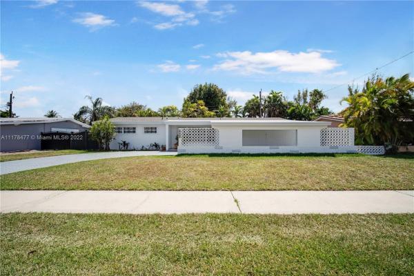 Tropical Ranch Lakeside, 8740 SW 43rd Ter, Olympia Heights, Florida 33165, image 1
