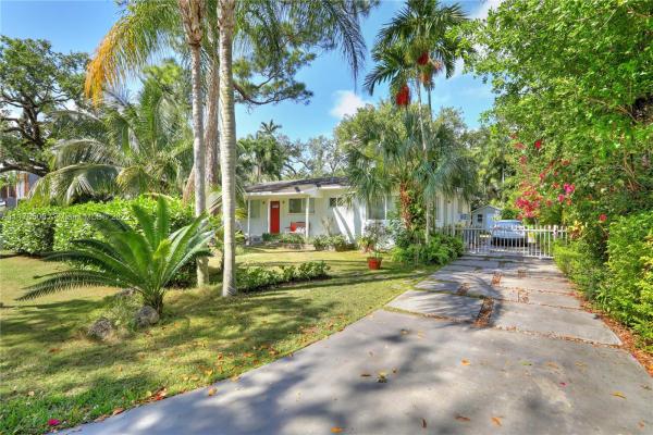 High Pines, 7220 SW 52nd Ct, Glenvar Heights, Florida 33143, image 2