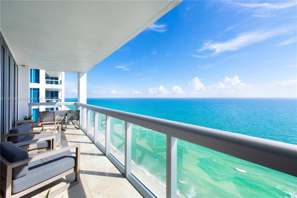 North Carillon Beach, 6899 Collins Ave #2707, Miami Beach, Florida 33141, image 2