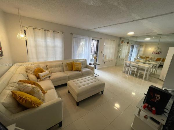 International Princess, 1405 SW 122nd Ave #9-13, Tamiami, Florida 33184, image 1
