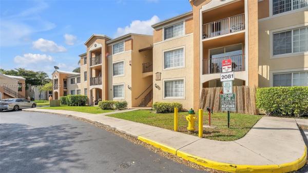 The Enclave At Miramar, 2081 Renaissance Blvd #305, Miramar, Florida 33025, image 2