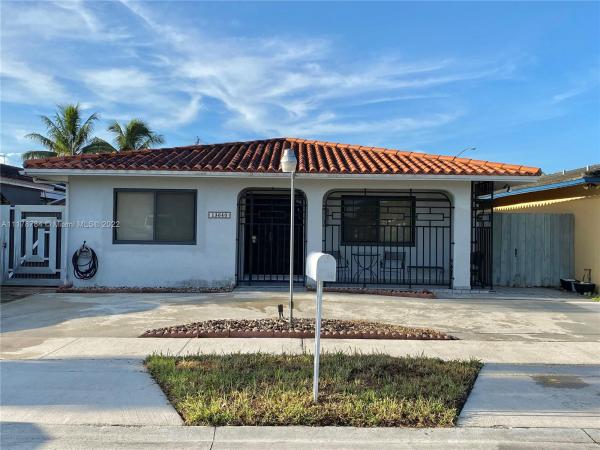 Palmares, 13640 SW 22nd Ter, Tamiami, Florida 33175, image 2