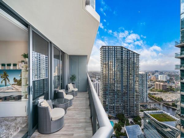 SLS Lux Brickell, 801 S Miami Ave #3706, Miami, Florida 33130, image 2
