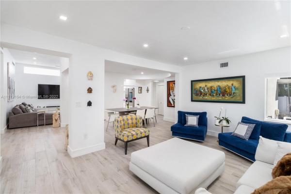 Altos Del Mar, 9173 Abbott Ave, Surfside, Florida 33154, image 2