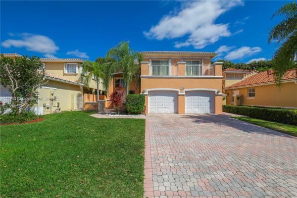 Goldvue Estates, 9481 NW 47th Ter, Doral, Florida 33178, image 1